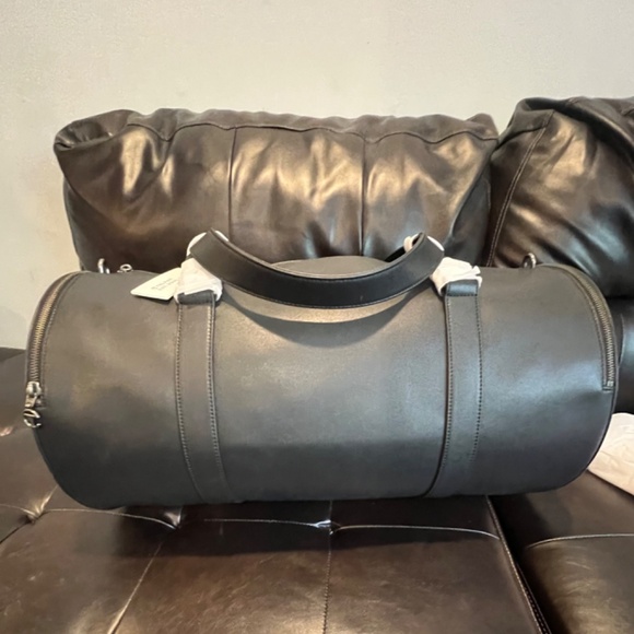 Large Telfar Duffle - Black NWT - Picture 11 of 16